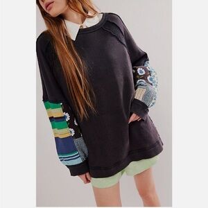 Free People We the Free Right on the Cuff Sweatshirt Patchwork Cotton Soft